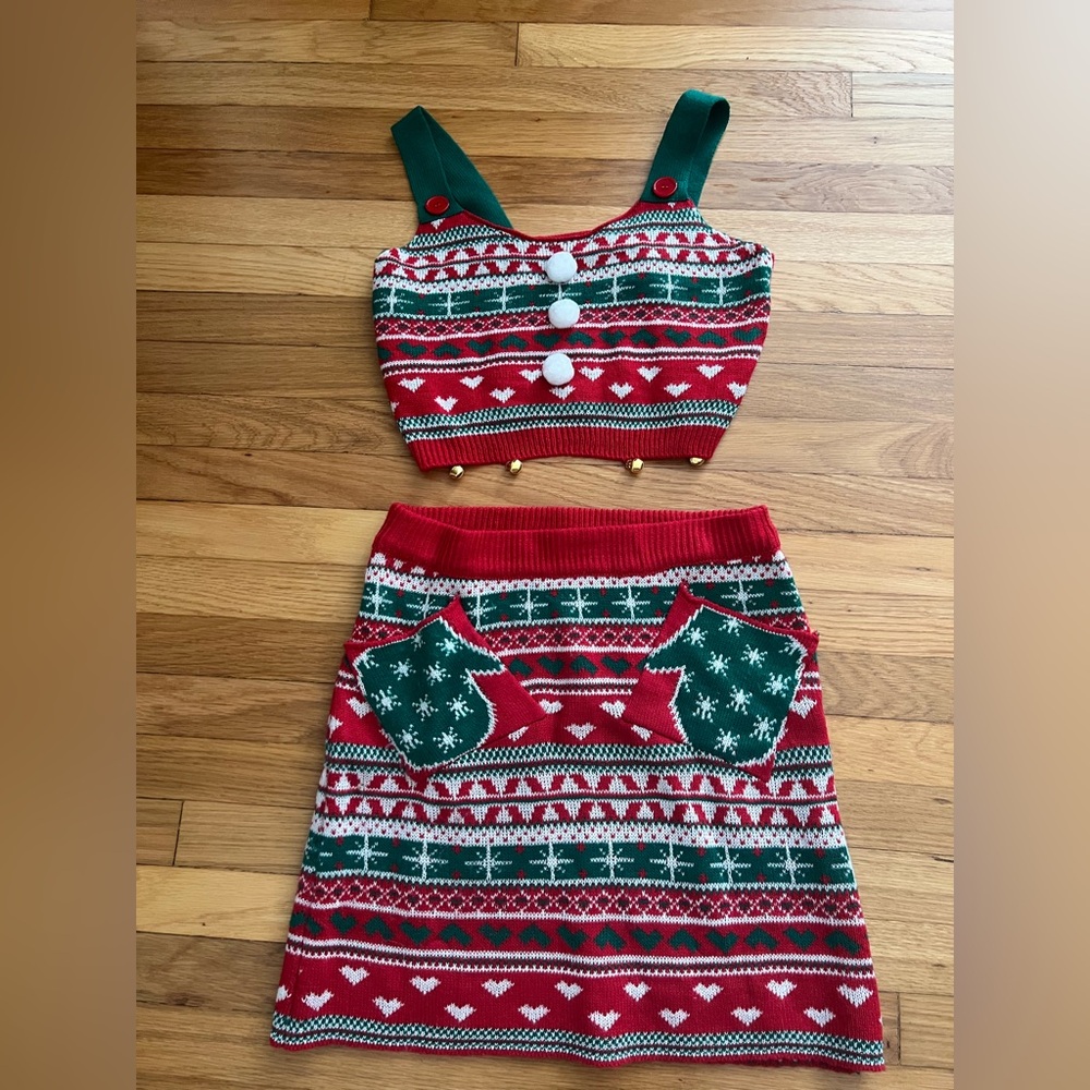 Love on a Hanger Red and Green Knit Christmas Set with Bells